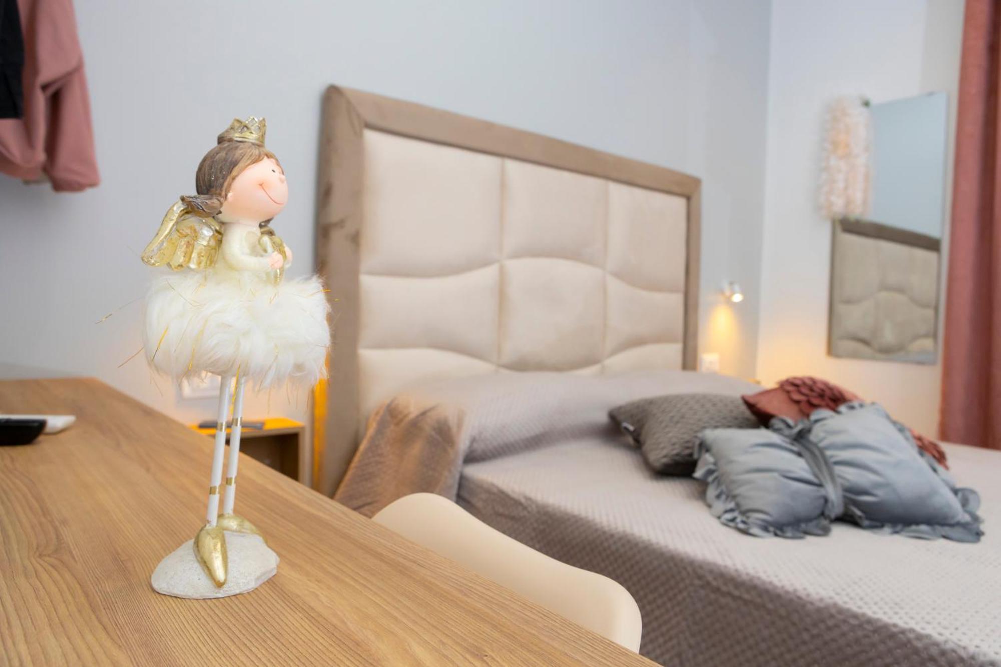 Alleria Rooms Napoli Bagian luar foto