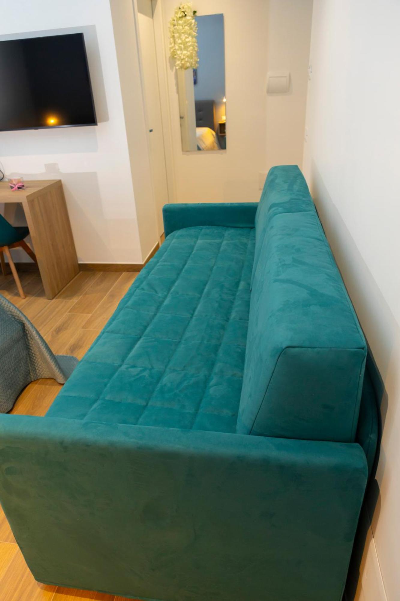 Alleria Rooms Napoli Bagian luar foto