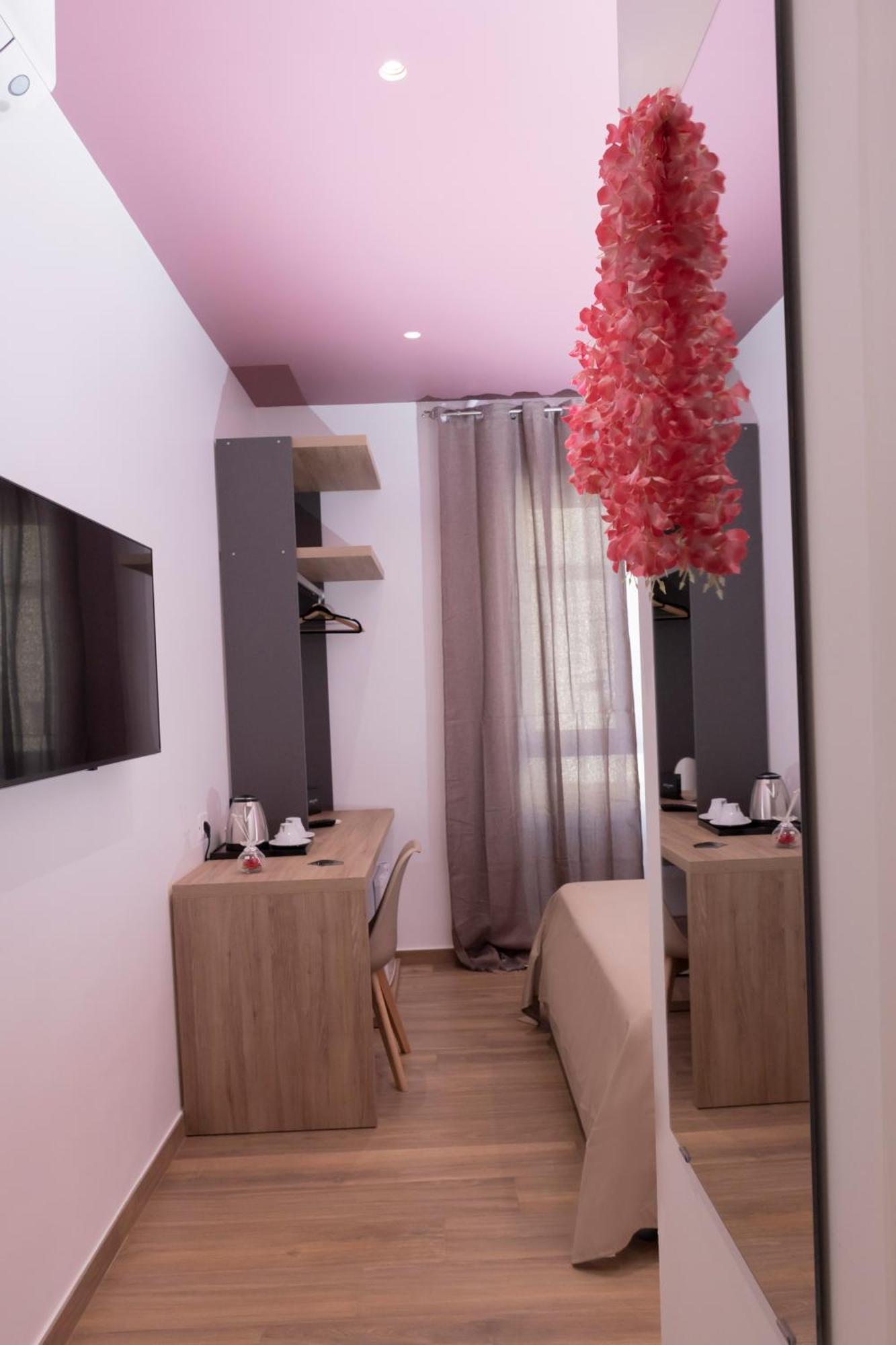 Alleria Rooms Napoli Bagian luar foto