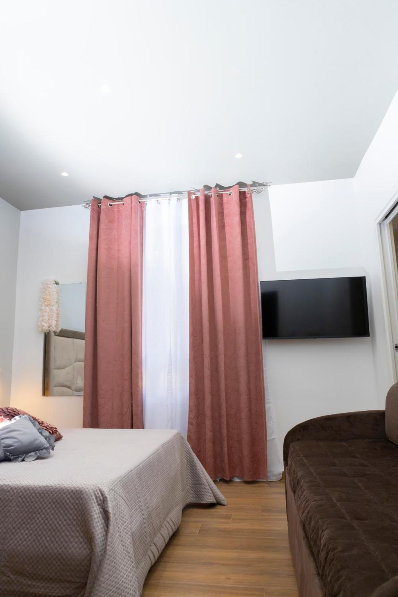 Alleria Rooms Napoli Bagian luar foto